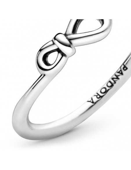 Anillo en plata de ley Nudo Infinito 198898C00