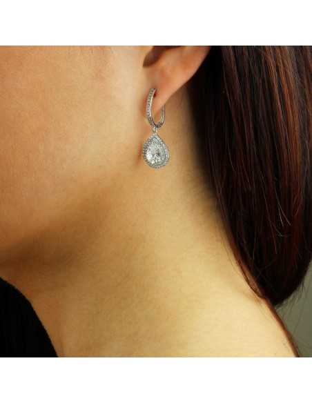 Pendientes para novias oro de 18 quilates forma de lagrima con circonitas B&Couple