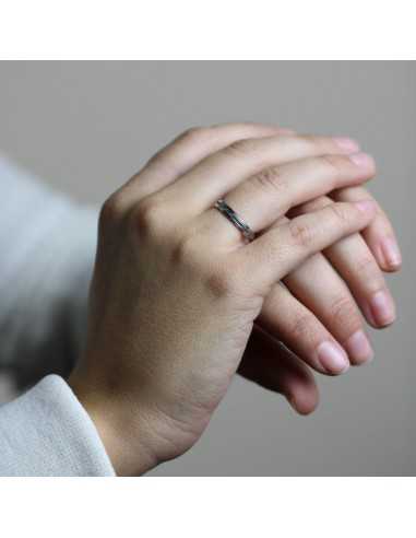 Alianza oro 18K blanco, facetada de 3...