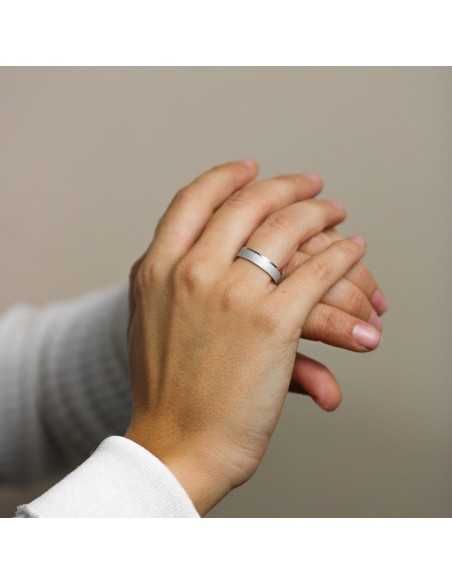 Alianza Trend Plana Oro 18K Blanco de 4,5mm