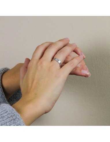 Alianza Diamantes de Oro 18K Blanco 4mm