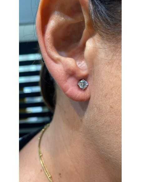 Pendiente oro blanco 4 garras diamante creado de 0,50ct (total 1,00 ct)