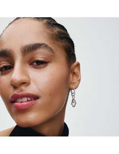 Charm Medallón Pandora ME Mano Hamsa...