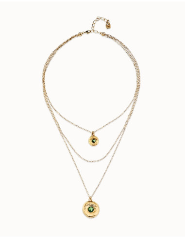 Collar triple dorado con ojo verde