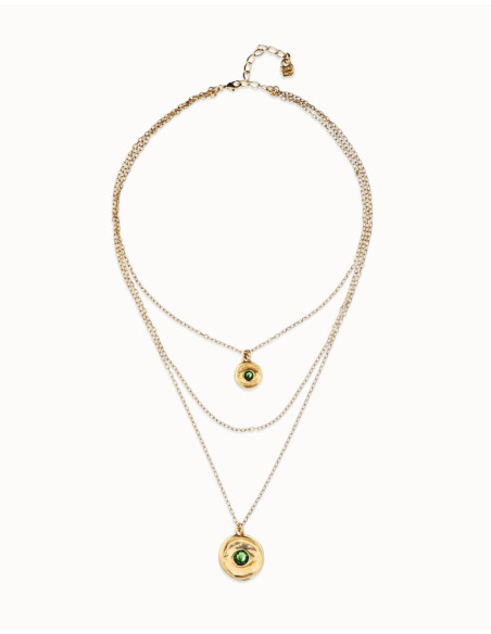 Collar triple dorado con ojo verde