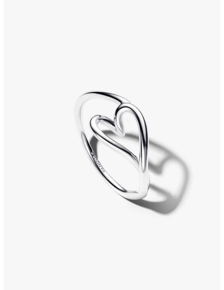 Anillo Corazón Pequeño Forma Orgánica de Pandora