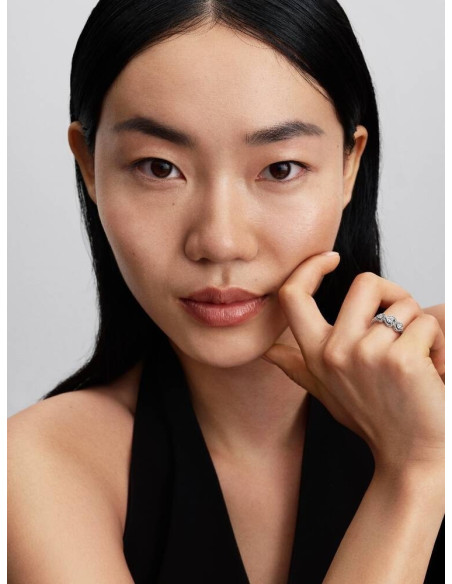 Anillo Trilogía de Corazones y Halo de Pandora