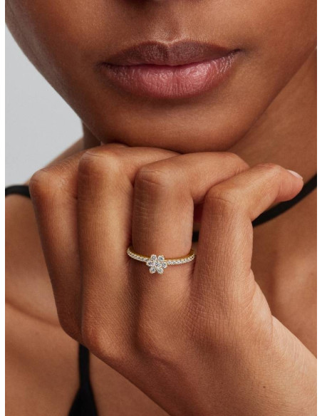 Anillo Pandora Flor Dorada Brillante